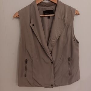 Banana Republic light gray vest 10